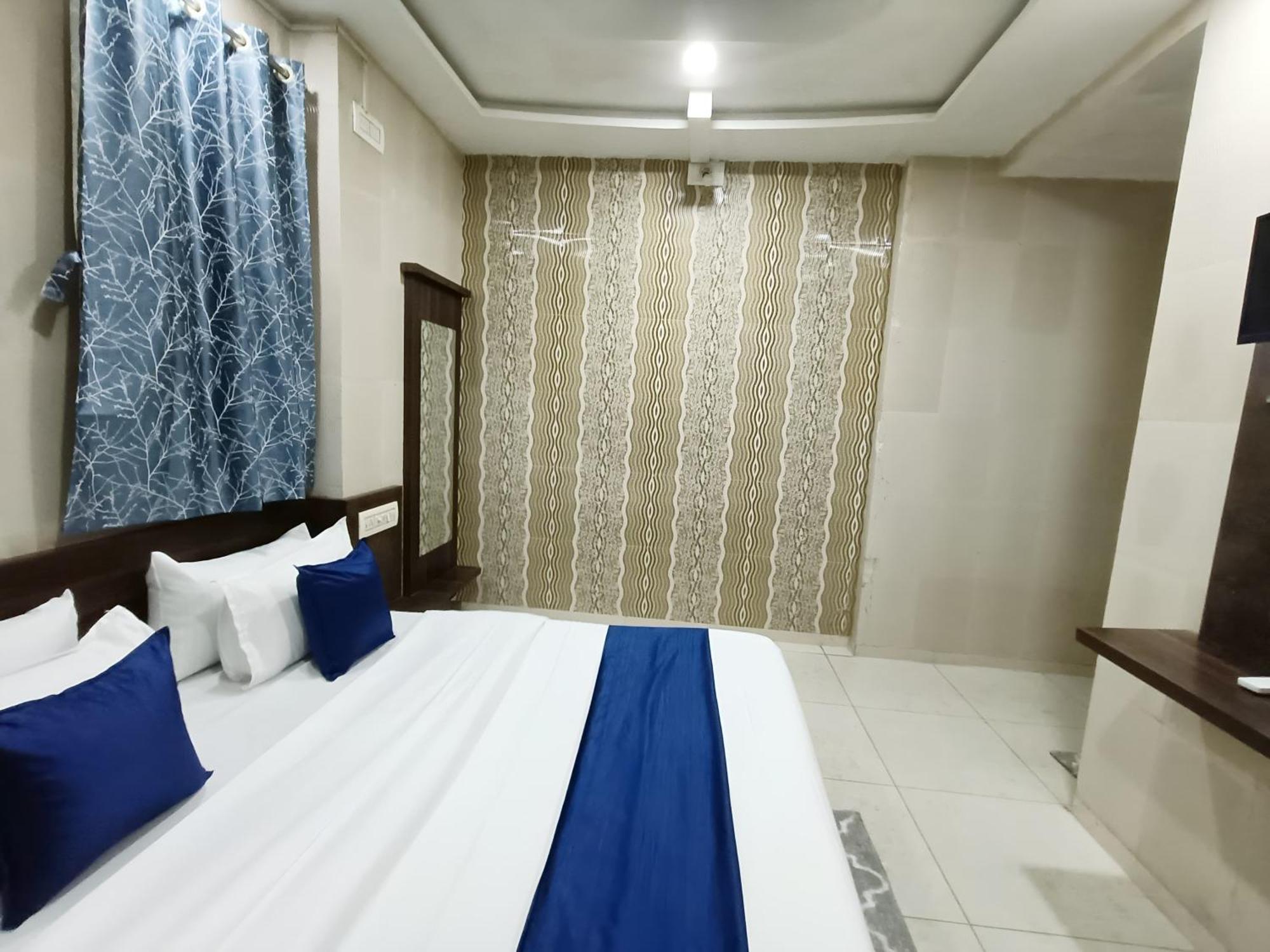 Hotel Shree Nath - 200 Meters From Dwarkadhish Temple Εξωτερικό φωτογραφία