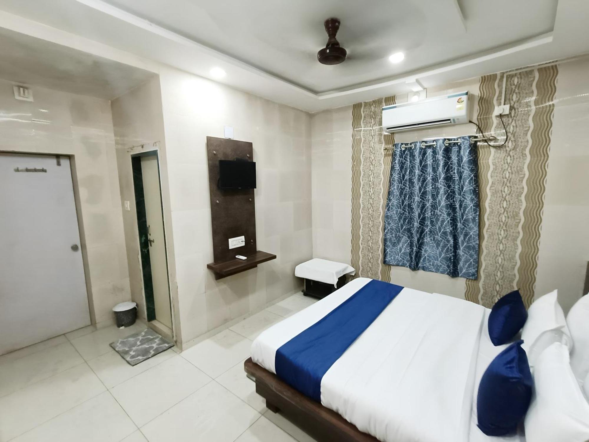 Hotel Shree Nath - 200 Meters From Dwarkadhish Temple Εξωτερικό φωτογραφία