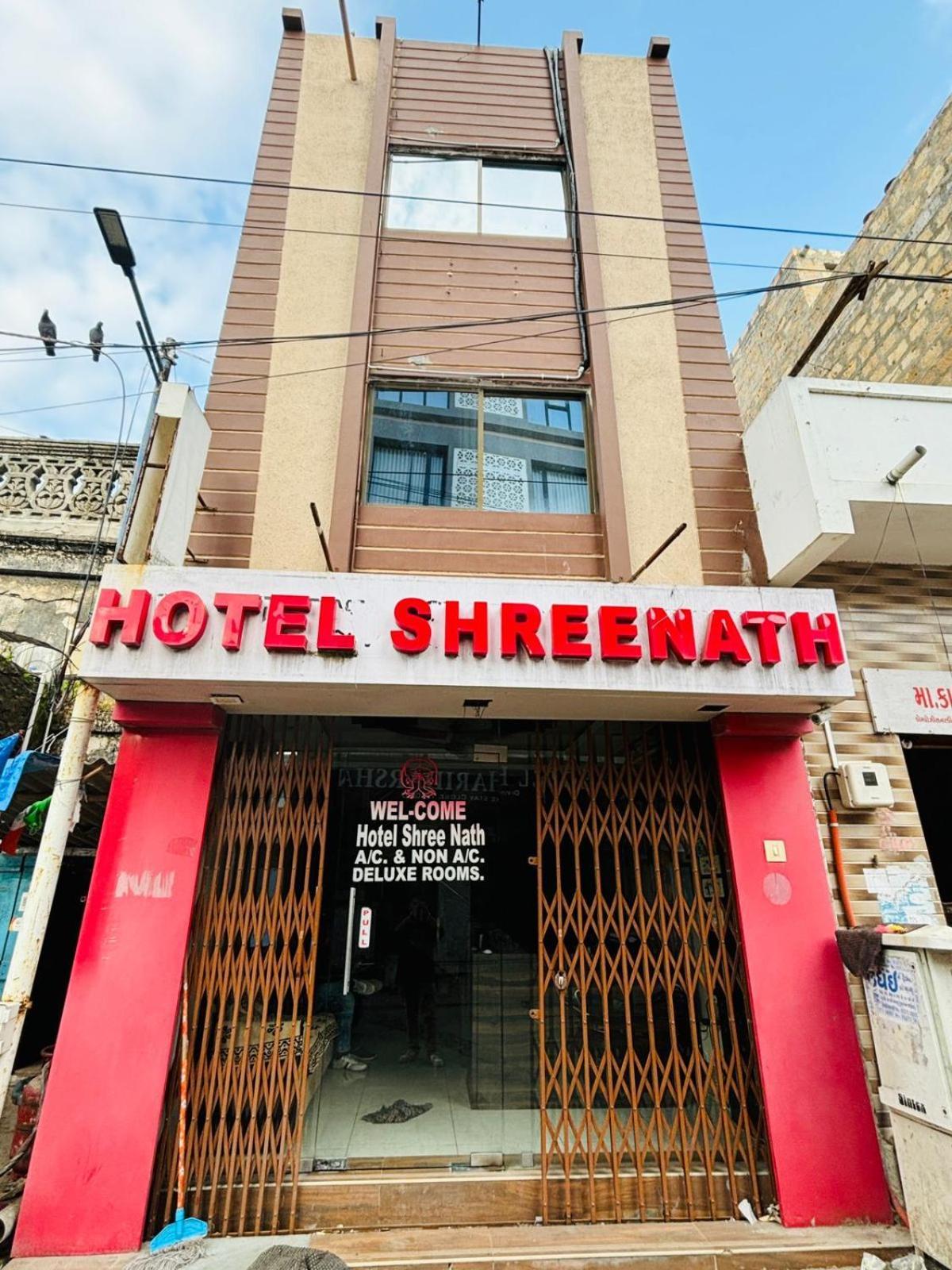 Hotel Shree Nath - 200 Meters From Dwarkadhish Temple Εξωτερικό φωτογραφία